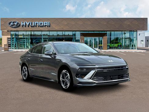 New 2026 Hyundai Sonata SEL AWD/4WD image 11