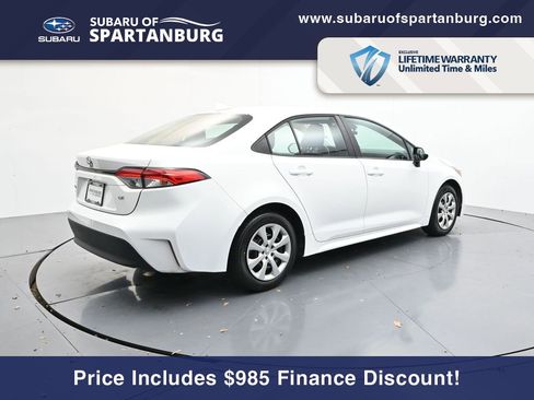 Used 2024 Toyota Corolla LE image 7