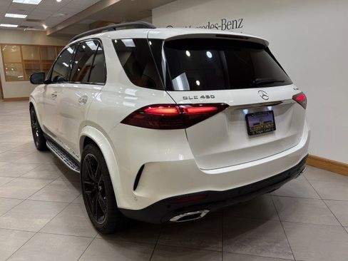 New 2026 Mercedes-Benz GLE 450 4MATIC image 3