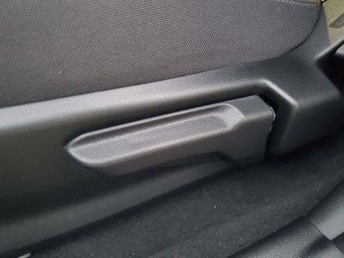 Used 2025 Subaru Impreza 2.0i image 10