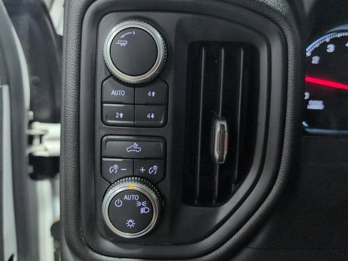 Used 2020 GMC Sierra 2500 4x4 Crew Cab w/ Fleet Convenience Package image 9