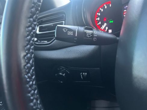 Used 2024 Dodge Durango AWD image 21