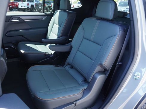 New 2026 GMC Acadia AT4 w/ Super Cruise Package AWD/4WD image 9