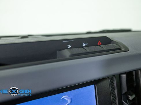 Used 2023 Ford Bronco Big Bend AWD/4WD image 17