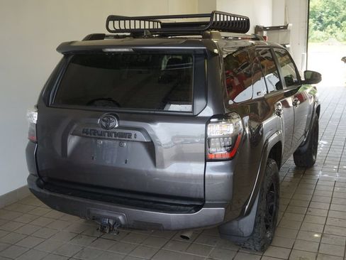 Certified 2023 Toyota 4Runner SR5 Premium w/ Moonroof Package AWD/4WD image 16