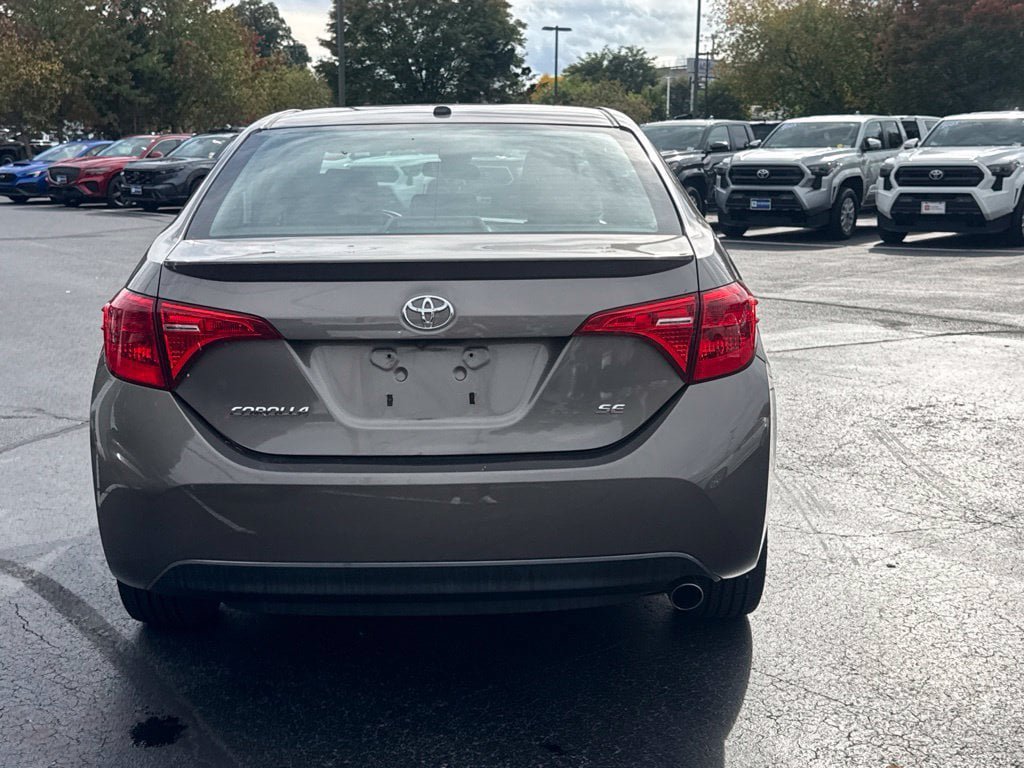Certified 2017 Toyota Corolla SE w/ SE Premium Package FWD image 6