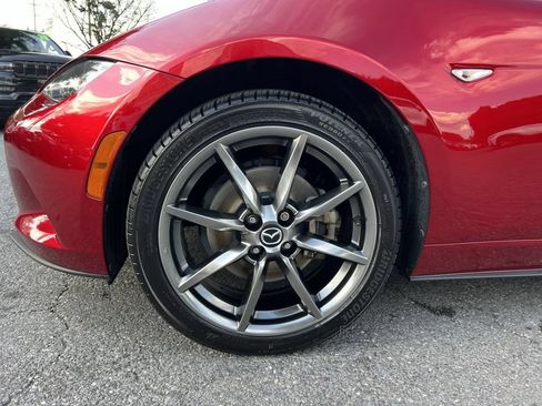 Used 2020 MAZDA MX-5 Miata Grand Touring RWD image 12