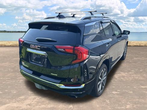 Used 2018 GMC Terrain Denali w/ Comfort Package AWD/4WD image 8