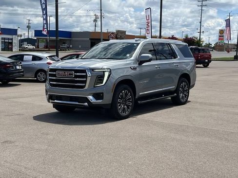 Certified 2025 GMC Yukon Elevation AWD/4WD image 8