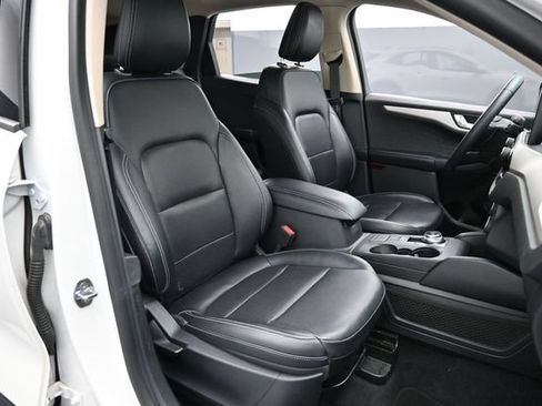 Used 2020 Ford Escape SEL FWD image 30