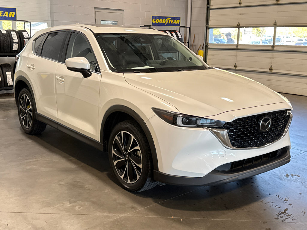 Used 2023 MAZDA CX-5 AWD 2.5 S w/ Premium Package image 3