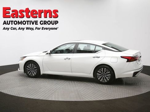 Used 2024 Nissan Altima 2.5 SV w/ SV Premium Package image 62