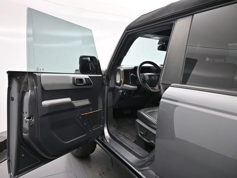 Certified 2023 Ford Bronco Badlands image 9