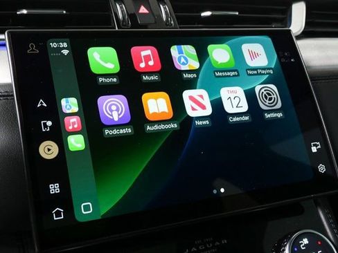 Used 2021 Jaguar F-PACE S image 17