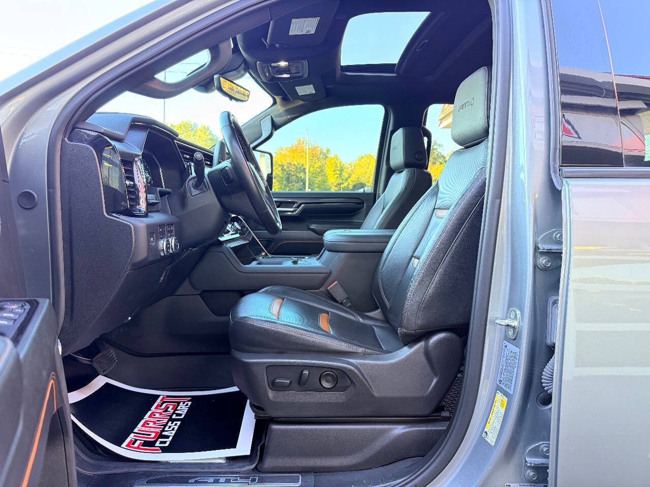 Used 2024 GMC Sierra 2500 AT4 w/ Technology Package AWD/4WD image 21