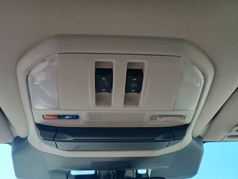 New 2026 Subaru Ascent Limited image 25