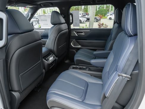 New 2026 INFINITI QX80 4WD w/ Sport Exterior Package image 28
