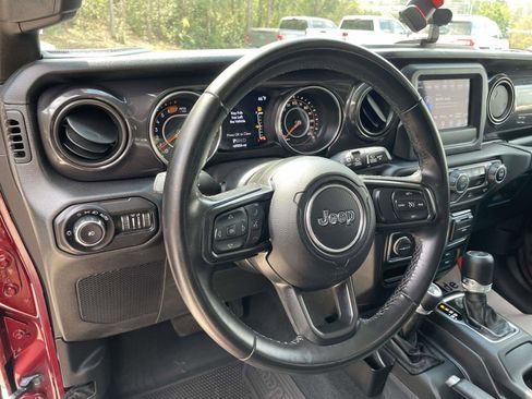 Used 2021 Jeep Wrangler Unlimited Sport image 7