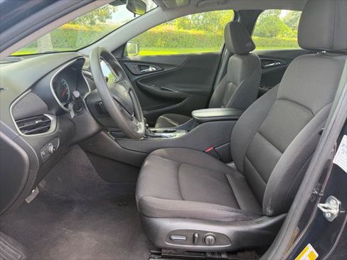Used 2023 Chevrolet Malibu LT FWD image 19