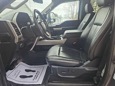 Used 2021 Ford F350 Lariat w/ Lariat Value Package AWD/4WD image 10