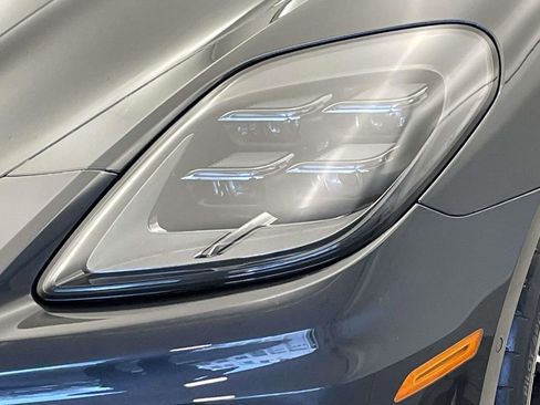 Used 2024 Porsche Panamera 4 image 15