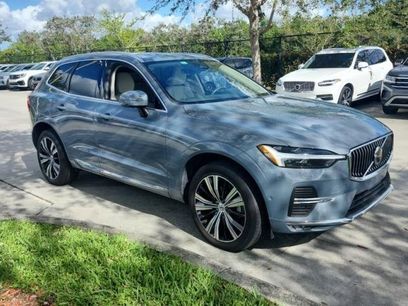 Certified 2023 Volvo XC60 B5 Plus w/ Protection Package Premier