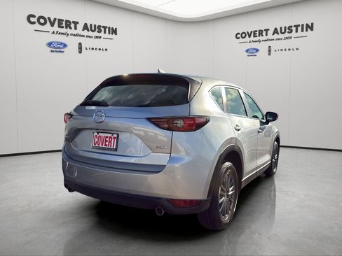 Used 2019 MAZDA CX-5 Touring FWD image 5