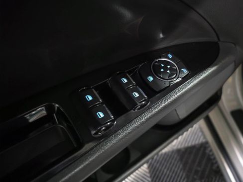 Used 2016 Ford Fusion SE w/ Equipment Group 202A image 30