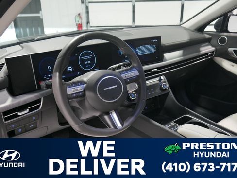 Certified 2024 Hyundai Sonata SEL w/ Convenience Package image 9