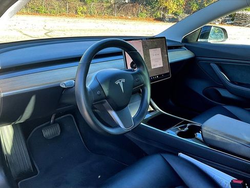 Used 2019 Tesla Model 3 Long Range image 14