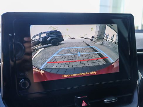 Used 2025 Toyota Corolla SE image 26