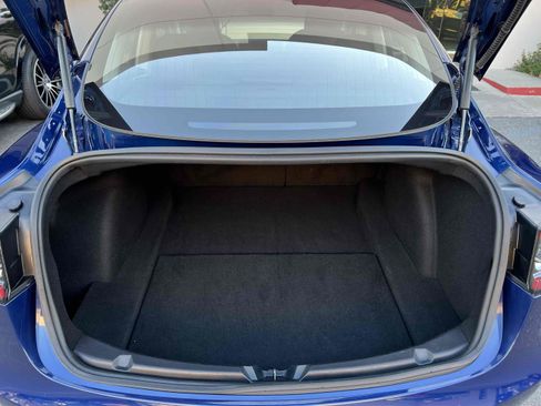 Used 2018 Tesla Model 3 Long Range image 61