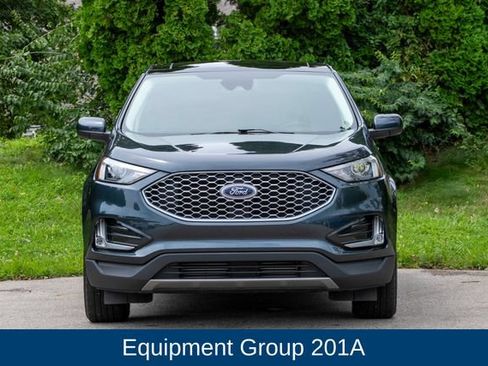 Used 2024 Ford Edge SEL w/ Convenience Package AWD/4WD image 2