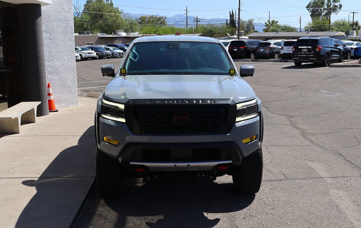 Used 2022 Nissan Frontier Pro-X RWD image 16