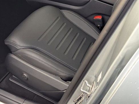 New 2026 Mercedes-Benz GLC 300 4MATIC image 4