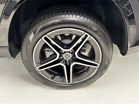 Certified 2022 Mercedes-Benz GLS 450 4MATIC image 34