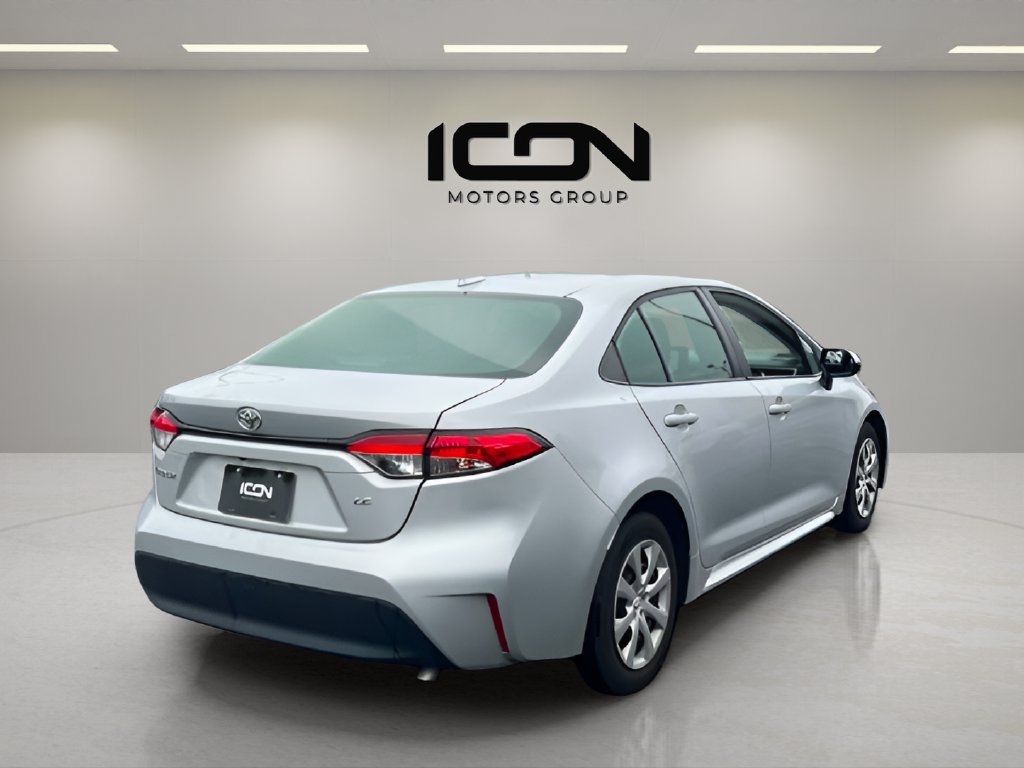 Used 2024 Toyota Corolla LE FWD image 5