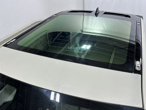 Used 2025 Rivian R1T Adventure AWD/4WD image 13