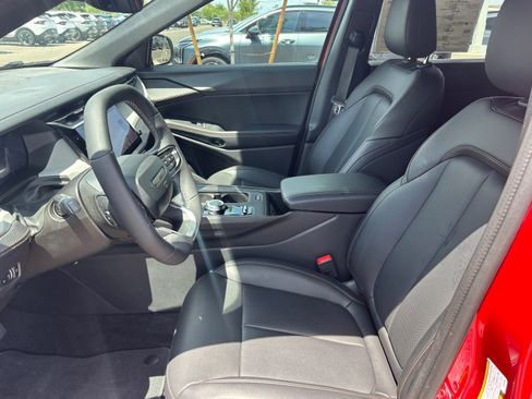 Used 2026 Jeep Cherokee Limited AWD/4WD image 21