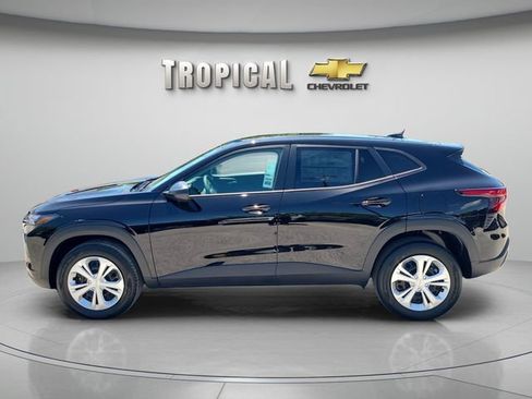 New 2026 Chevrolet Trax LS FWD image 2