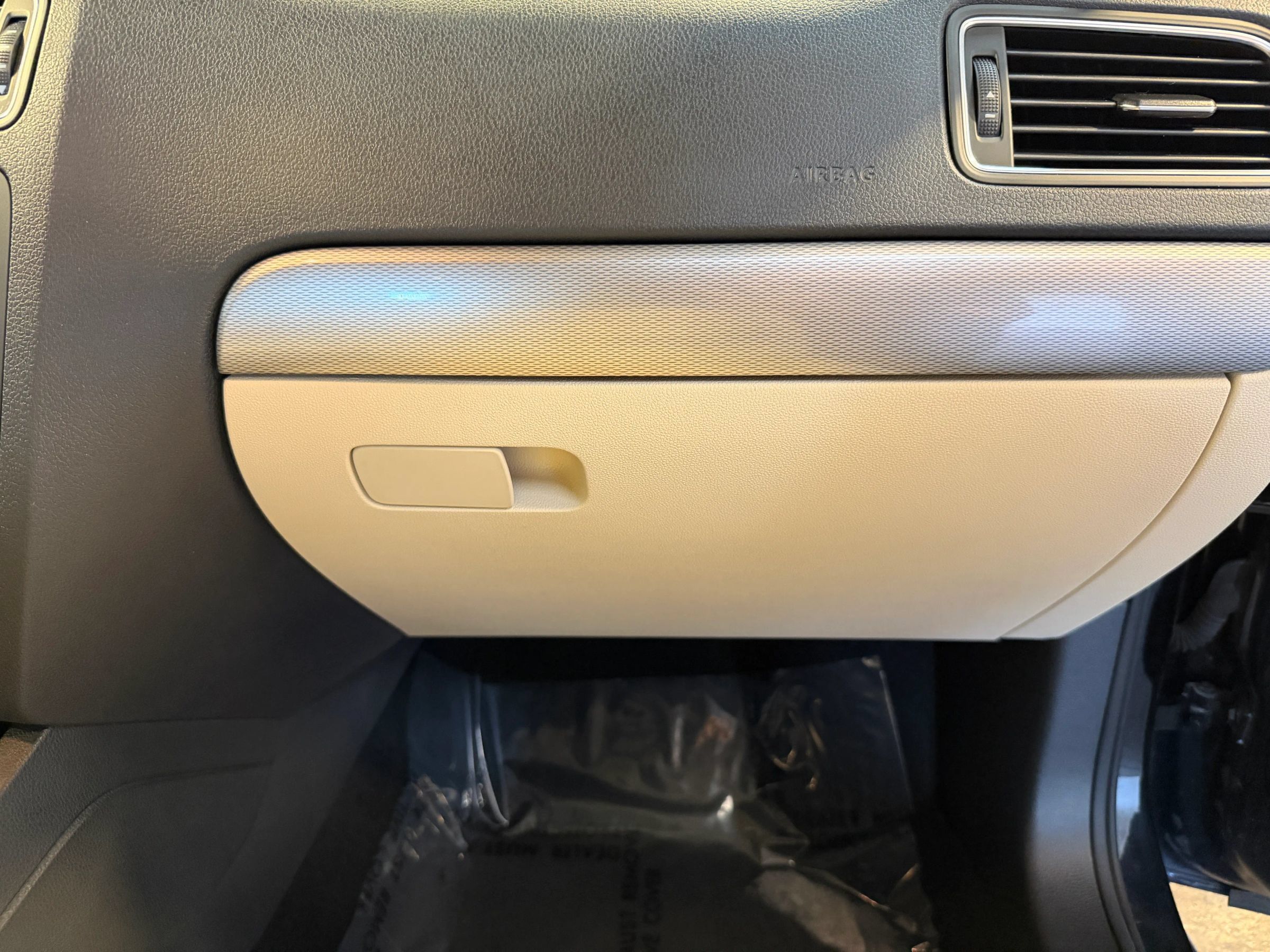 Used 2018 Volkswagen Jetta SE FWD image 28
