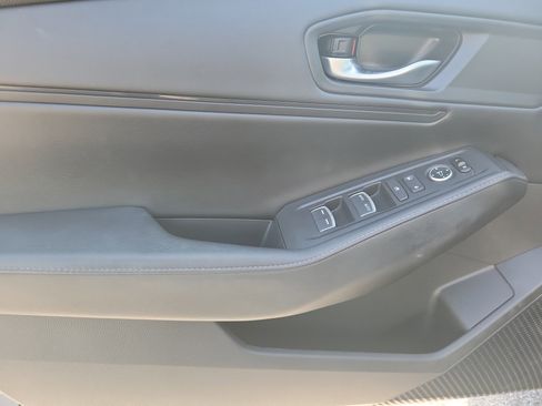 Used 2025 Honda Accord Sport image 18