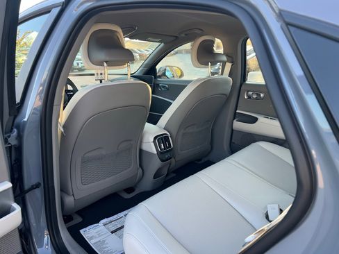 New 2025 Hyundai Ioniq 6 SEL image 16
