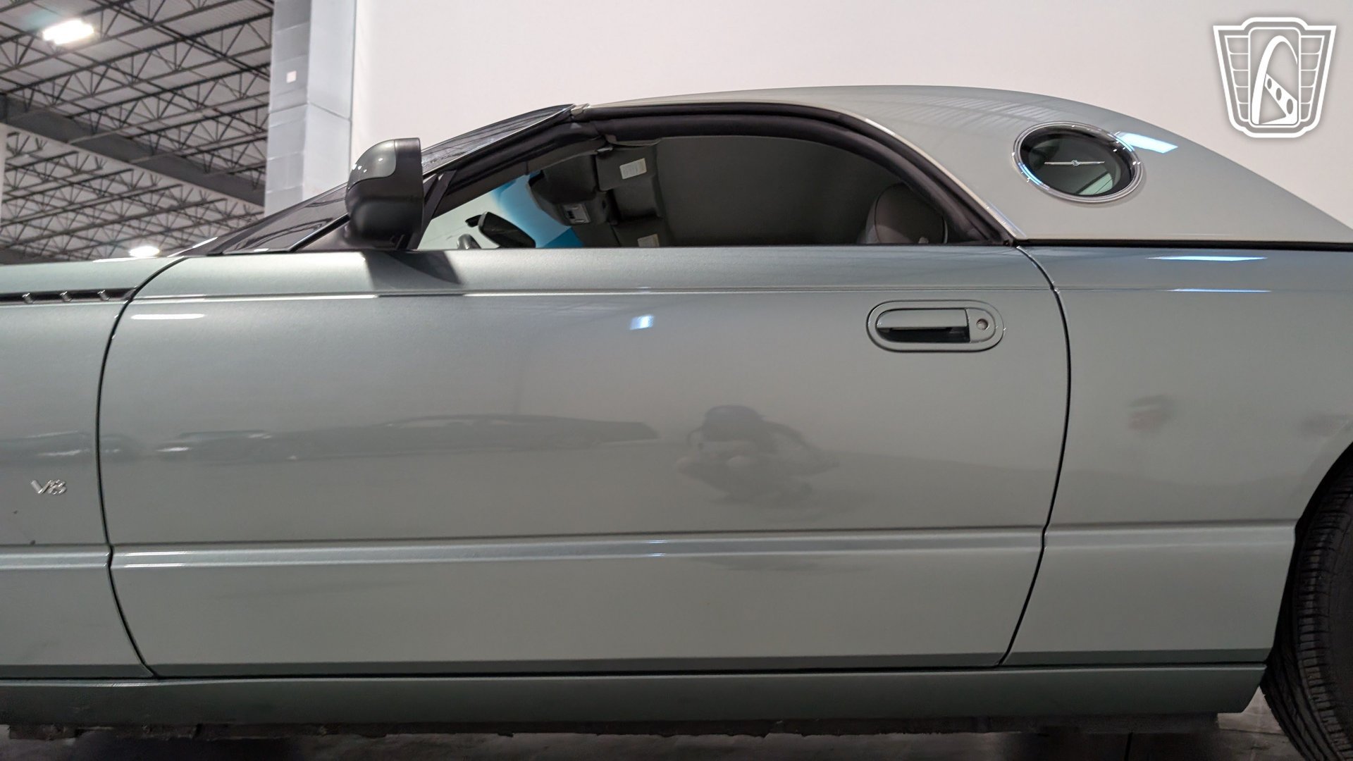 Used 2004 Ford Thunderbird Pacific Coast RWD image 31