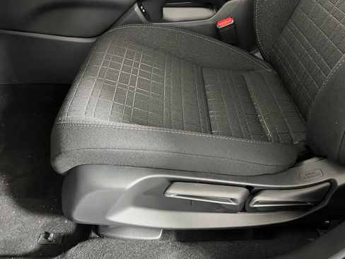 New 2026 Honda HR-V LX image 11