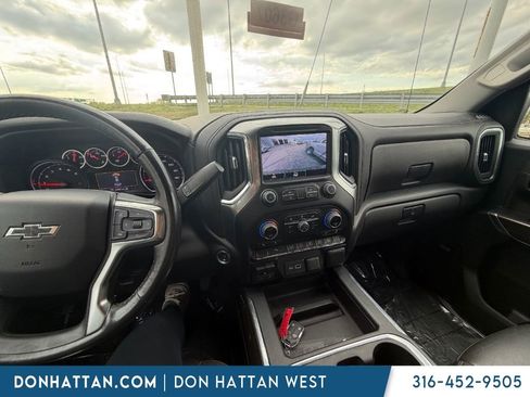Used 2022 Chevrolet Silverado 1500 LT Trail Boss w/ LT Trail Boss Premium Package AWD/4WD image 5
