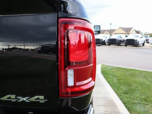 Used 2025 RAM 2500 Laramie image 41
