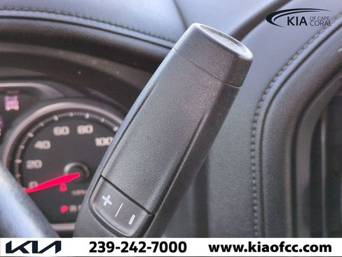 Used 2020 Chevrolet Silverado 2500 LTZ w/ LTZ Premium Package image 16