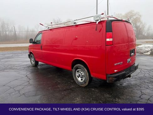 Used 2015 GMC Savana 3500 Extended image 4