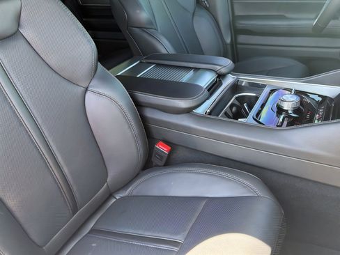 New 2026 Jeep Grand Wagoneer Limited AWD/4WD image 10